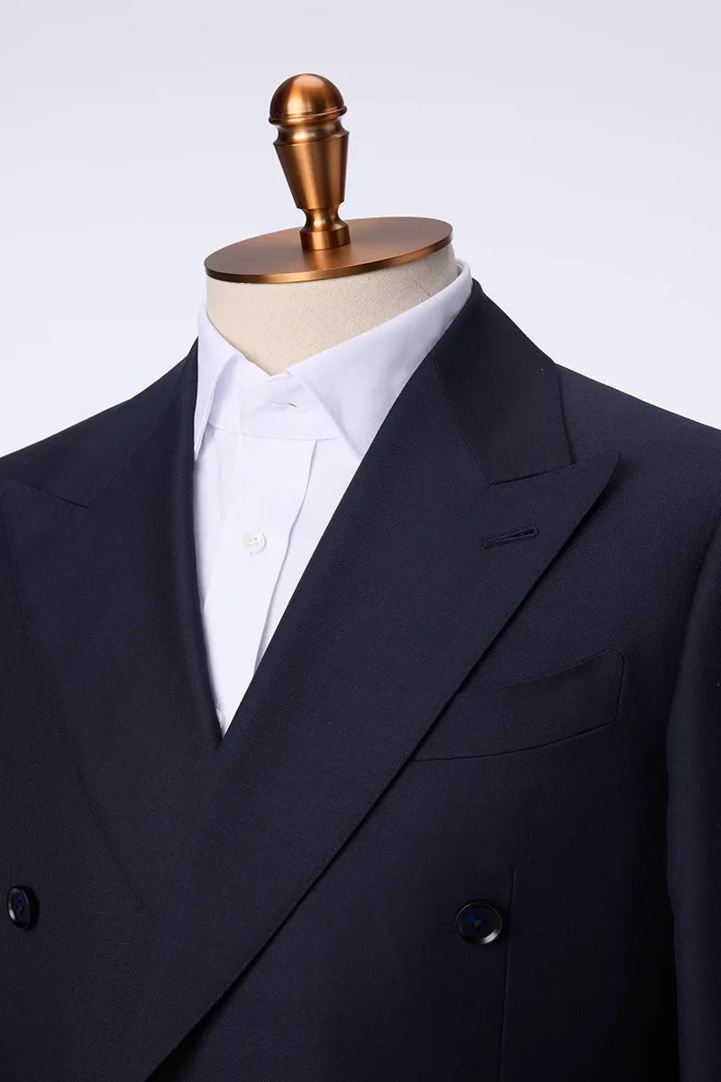 Business 5 Series Double-Breasted Navy Suit. (DAX9737)