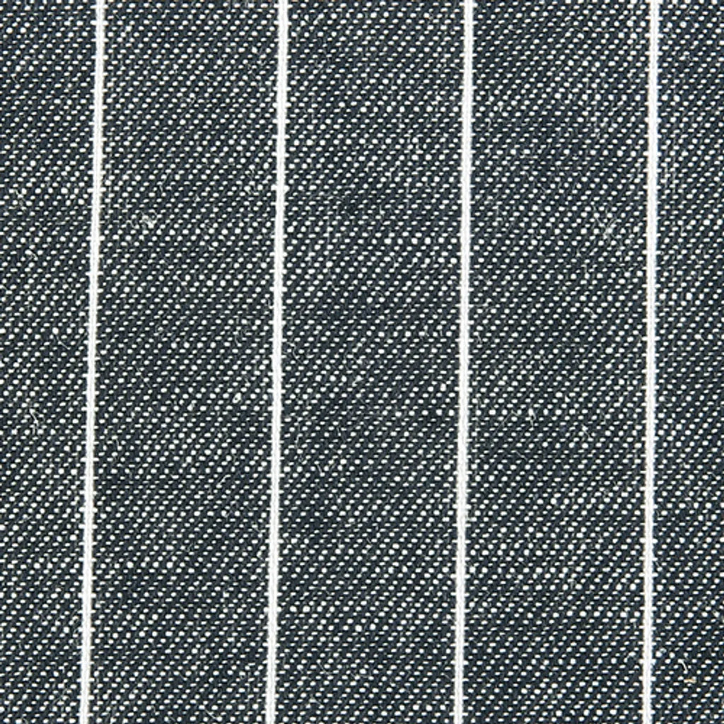 Gray Pinstripe Double-Breasted Suit. （DJJ0075）