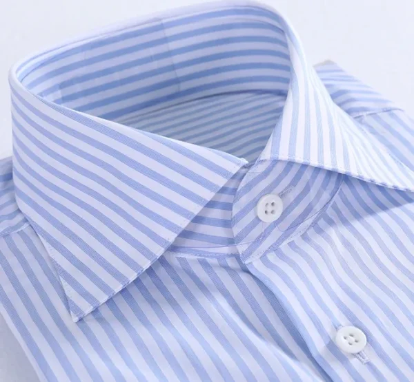 A close up of the collar on a shirt